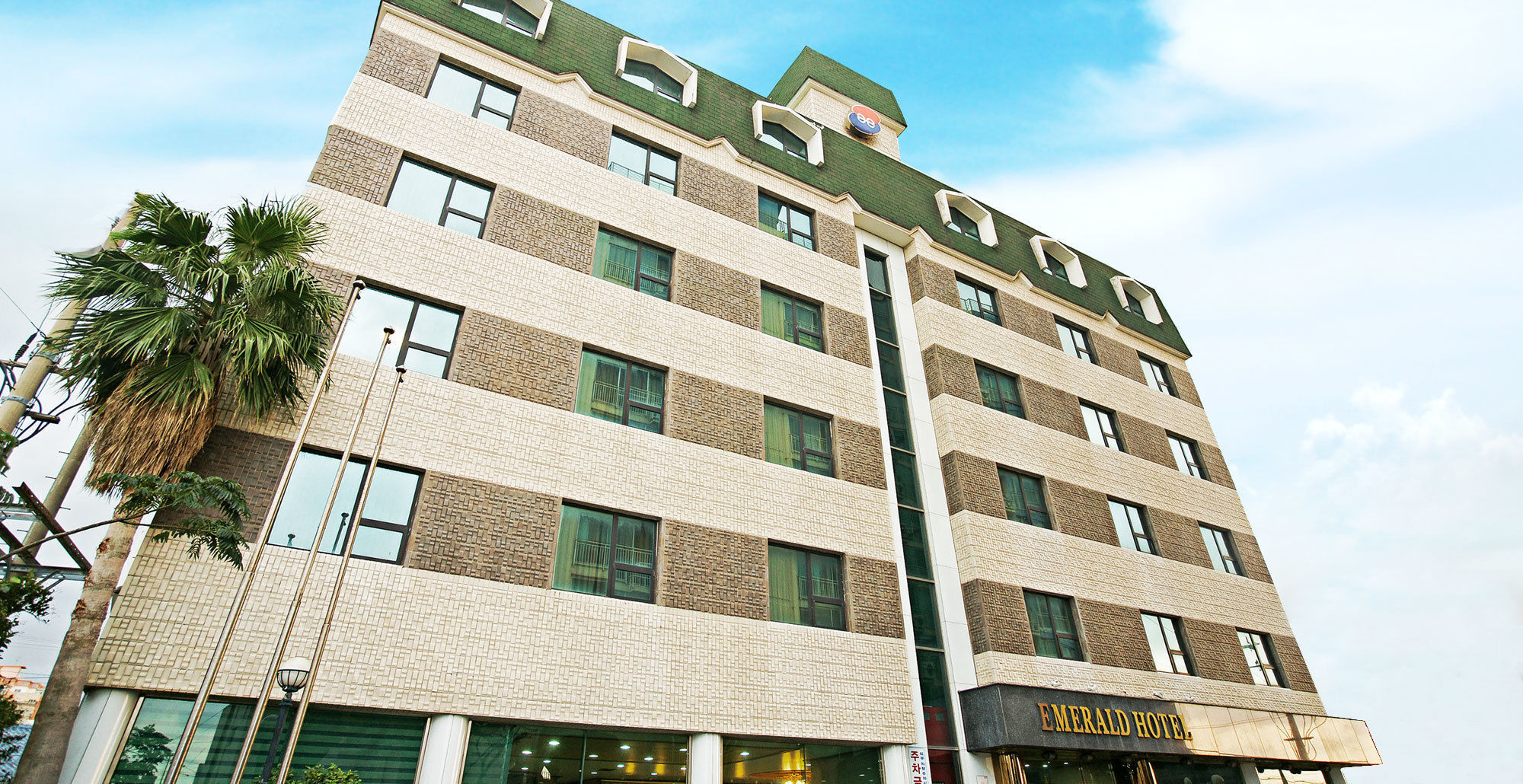 Emerald Hotel Jeju Exteriör bild
